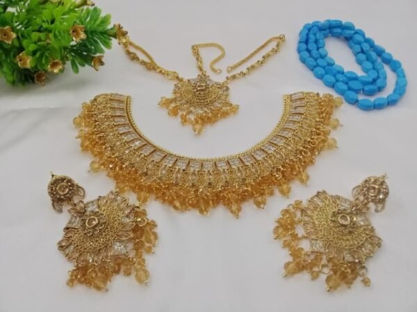 Bridal Necklace with Mattha Patti 1